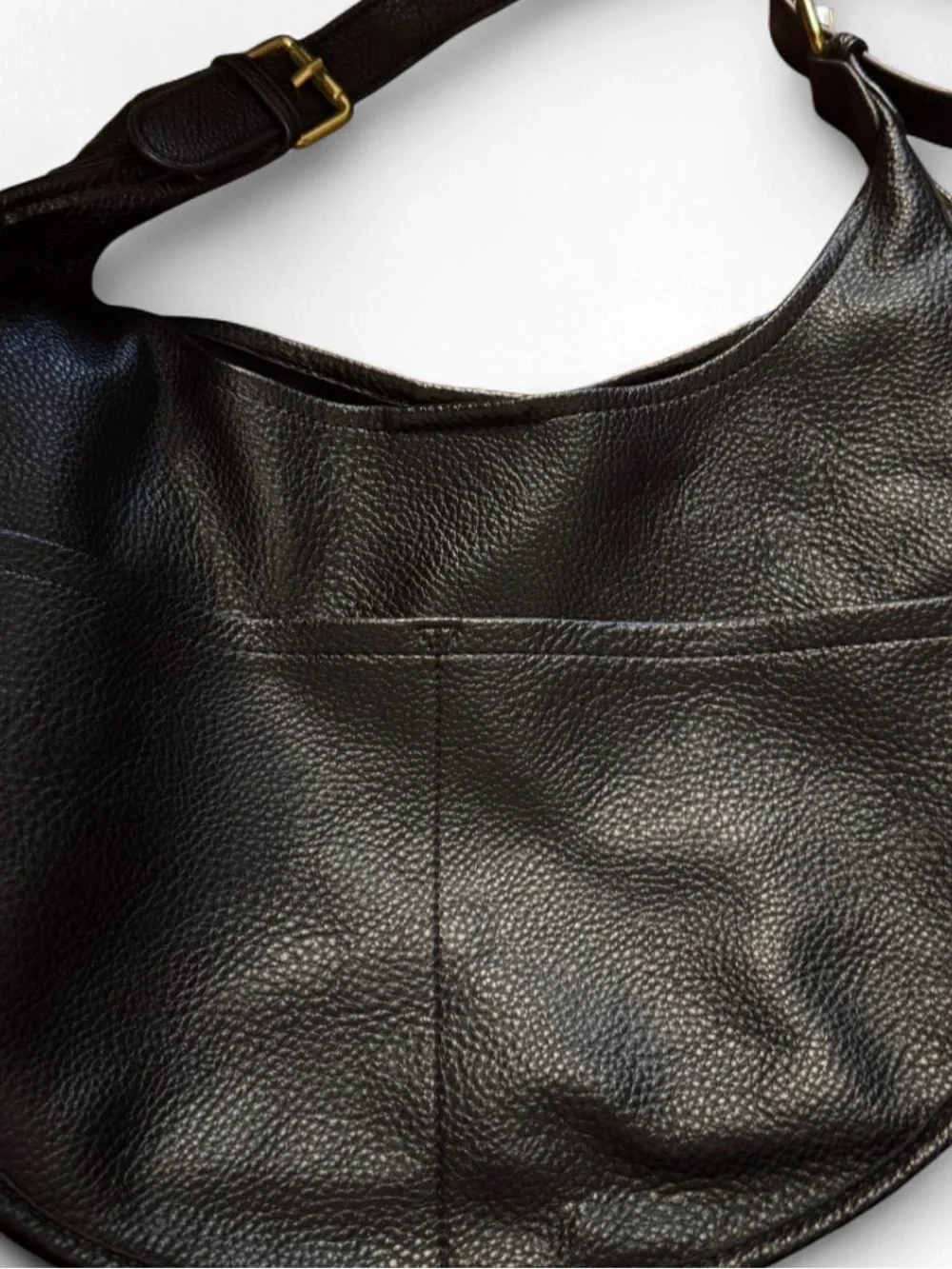 Elegant Black Leather Hobo Bag with Adjustable Strap